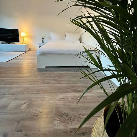 Stilvolle & Frisch Renovierte Unterkunft Олденбург Екстериор снимка